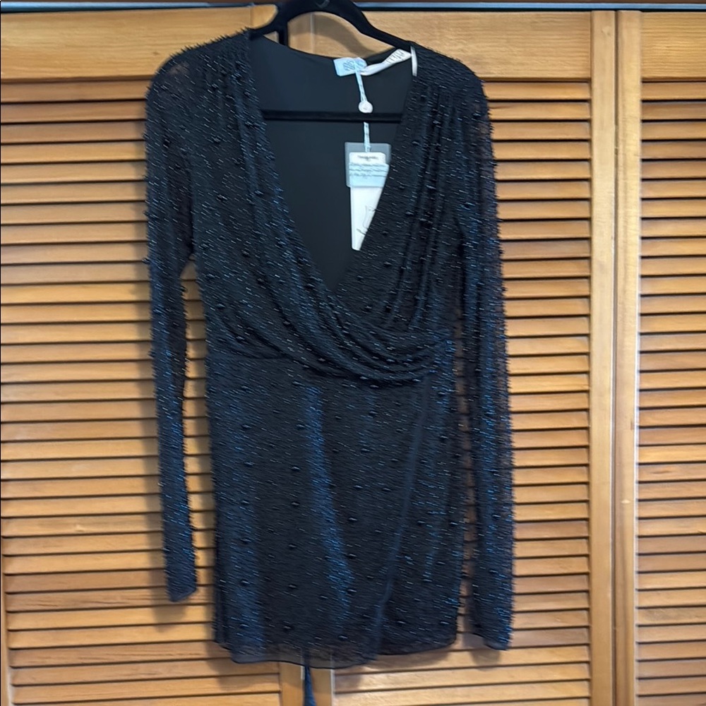 Elegant Black Long Sleeve Dress